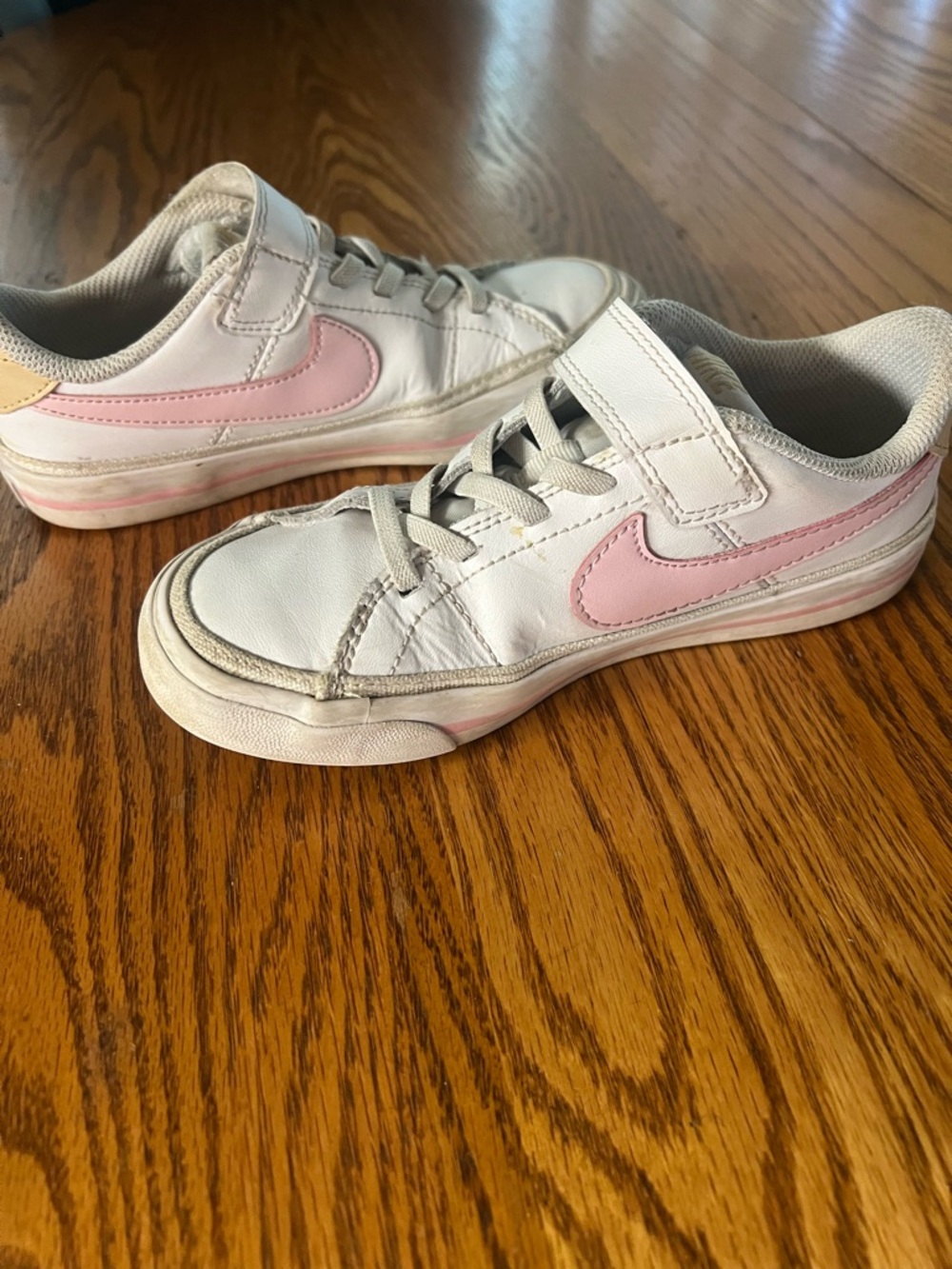 Nike Kids White Sneakers with Pink Swoosh and Hook-and-Loop Strap